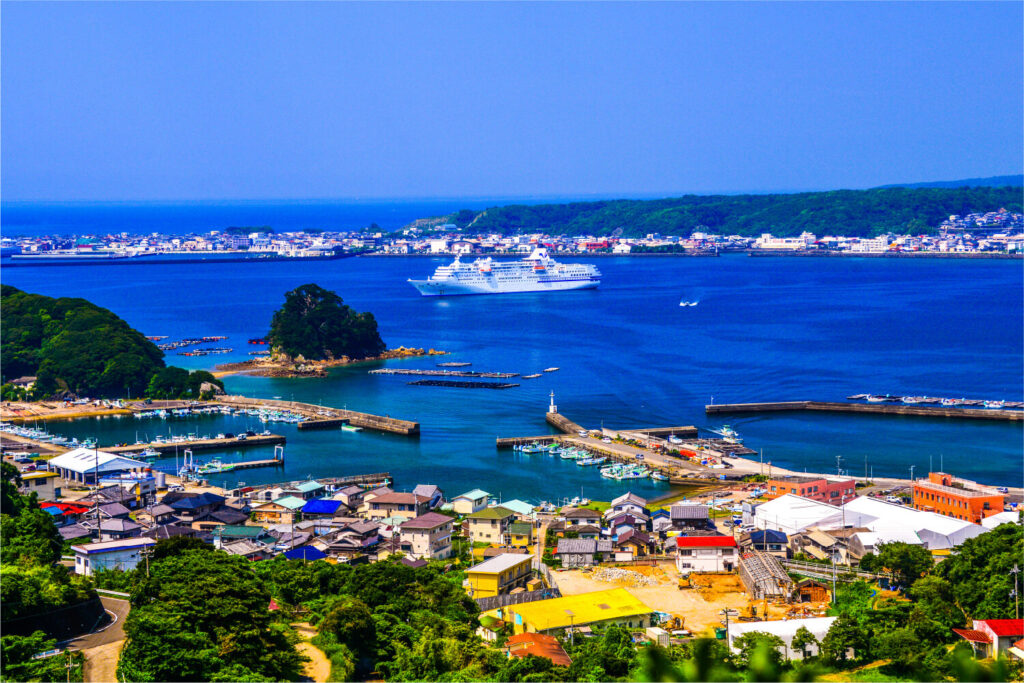 金山展望台からの串本全景